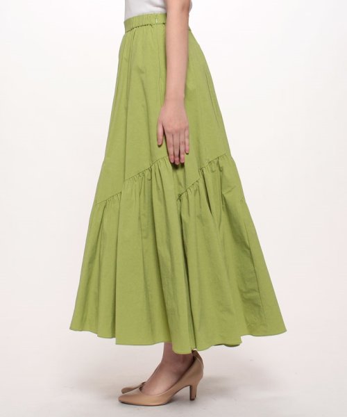 バイヤス切替ギャザースカート 手洗い可能です フィッティングモデル 詳細画像 165cm B73 W61 H85　着用サイズ：02