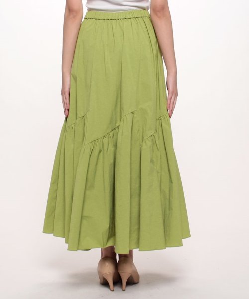 バイヤス切替ギャザースカート 手洗い可能です フィッティングモデル 詳細画像 165cm B73 W61 H85　着用サイズ：02