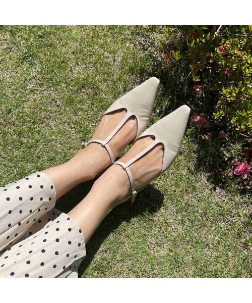 ポインテッドトゥTストラップパンプス 本革 T1405541254(10797円)