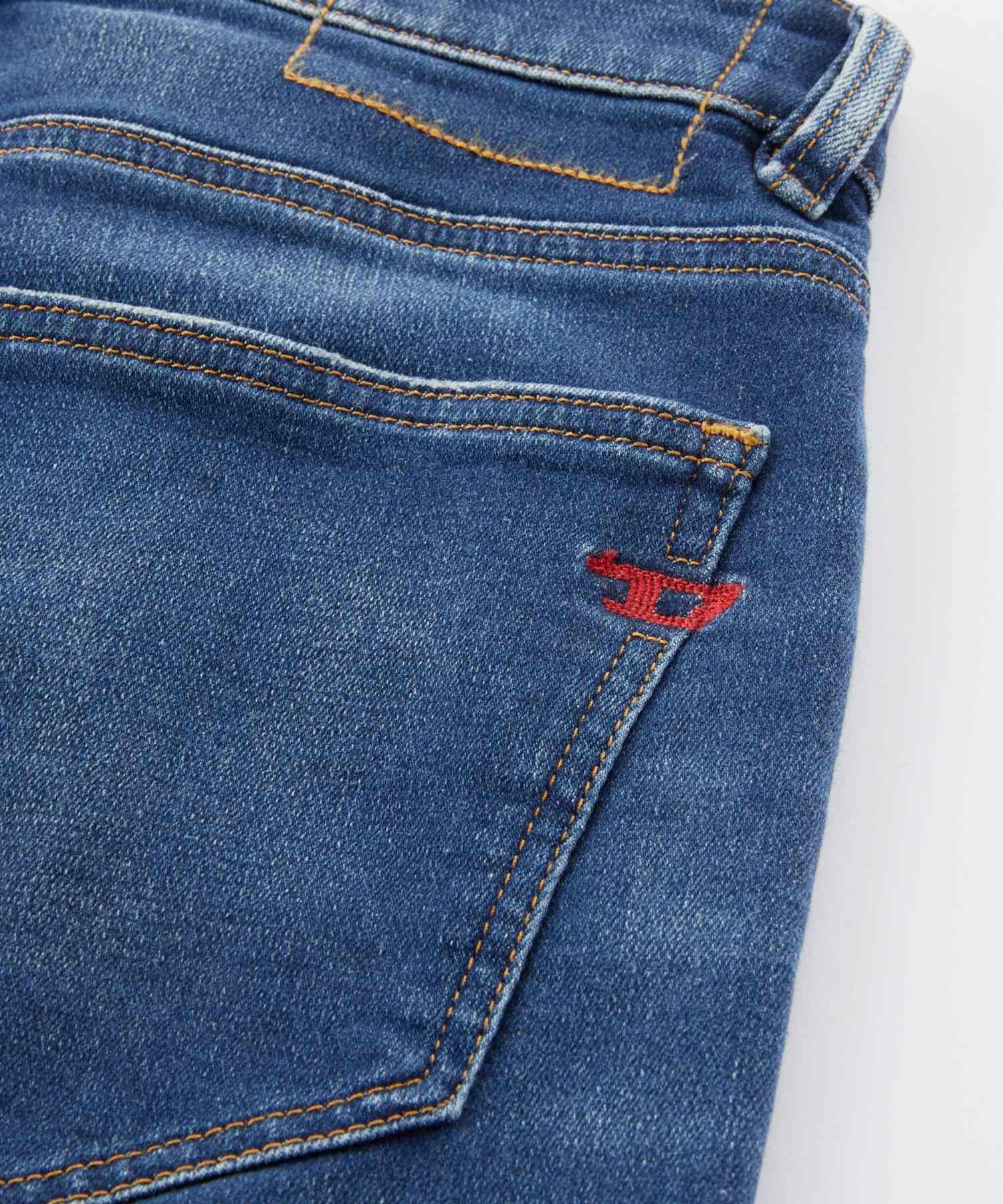 処分特価品 ディーゼル DIESELジーンズ A05511 068AZ メンズ ボトムス ストレッチ ジョグジーンズ デニム コットン カジュアル 長ズボン スウェット G その他のパンツ 良いデニムを永く大切に履くために!デニムの洗い方や干し方から畳方まで参考例をご紹介します。〜Octet Men'sFashion Channel〜