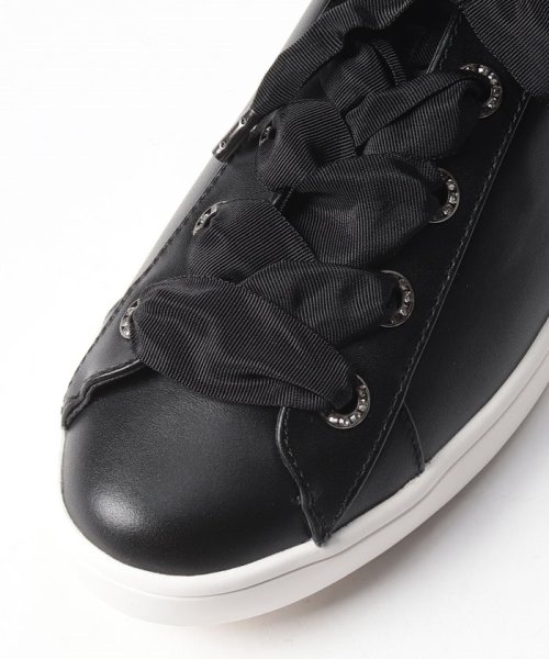 レースアップスニーカー 