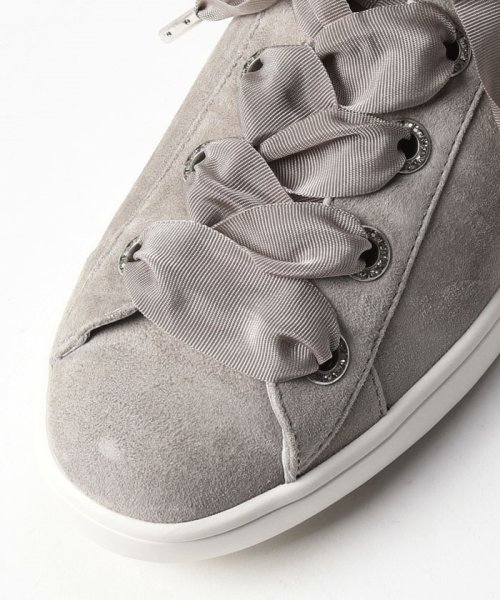 レースアップスニーカー 