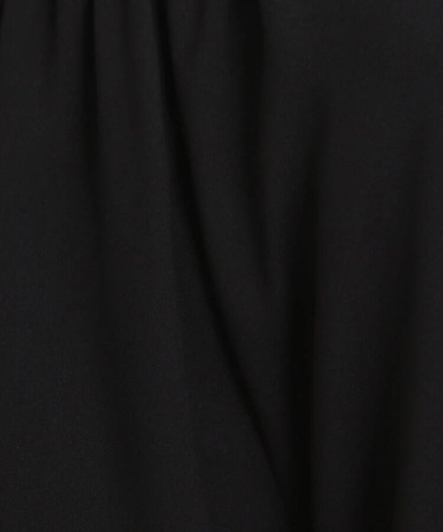 Couture Brooch(クチュールブローチ)/【後ろ姿も可愛い、ほんのり甘めな大人レディスタイル】ピコフリルシャーリングブラウス/img33