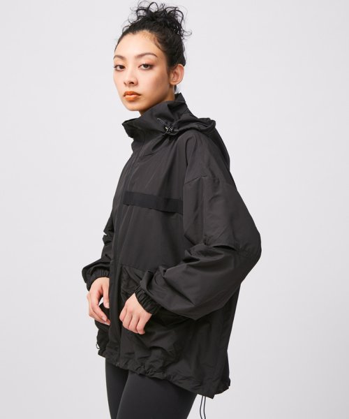 ポケットウィンドブレーカー シルエット サイズ 着心地 アウトドア