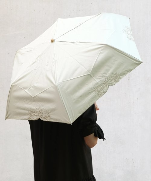STRAWBERRY FIELDS(ストロベリーフィールズ)/ＰＵフラワー刺繍ミニアンブレラ 晴雨兼用傘/img01