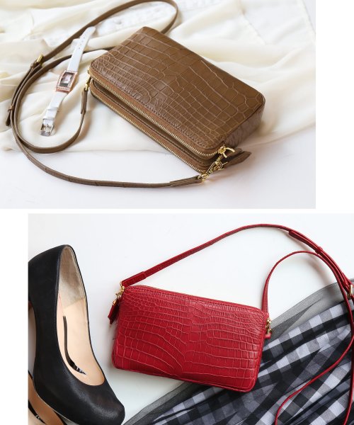ナイルクロコダイルマット加工ミニショルダーバッグ 本革 なし