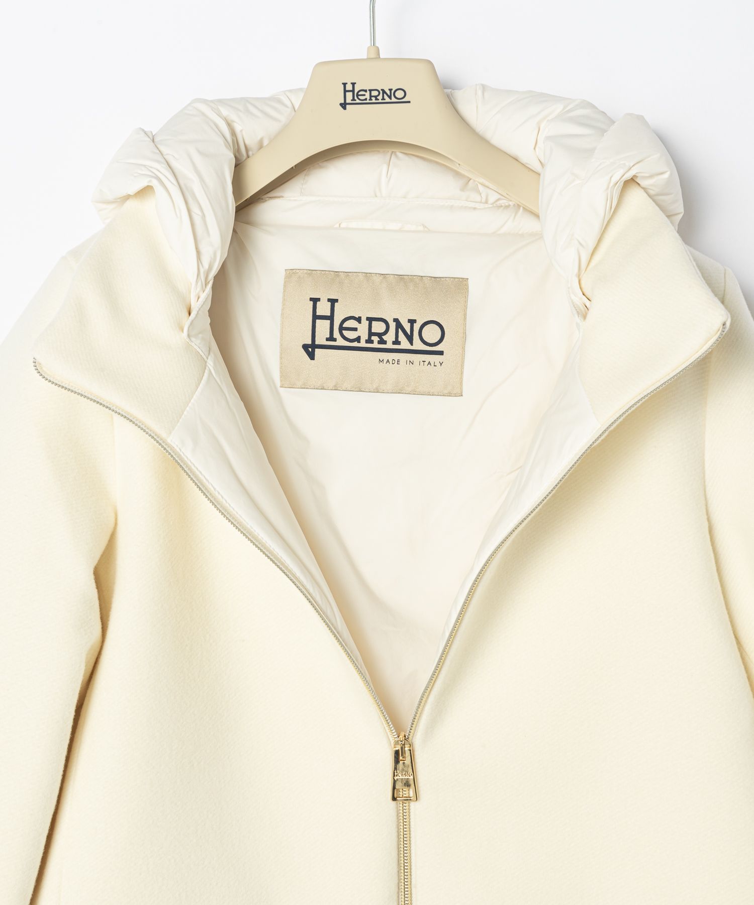 セール】HERNO ダウンコート PI001564D 39601 ヘルノ レディース