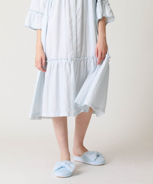 Narue(ナルエー)/50/ダブルガーゼクラシカルローズ刺繍ドレス/img16