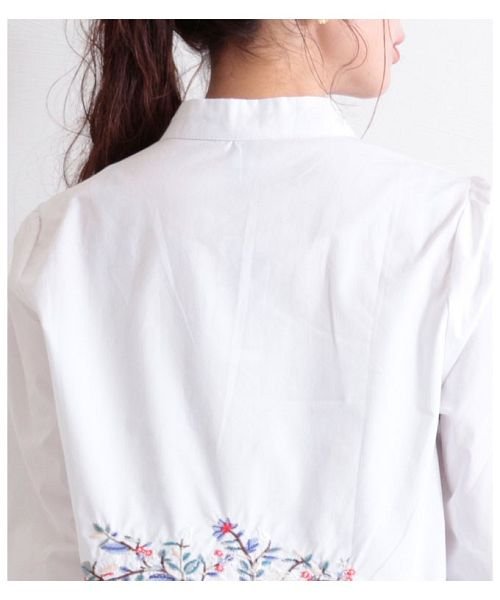 Sawa a la mode(サワアラモード)/ノスタルジック刺繍のAラインコットンシャツ/img10