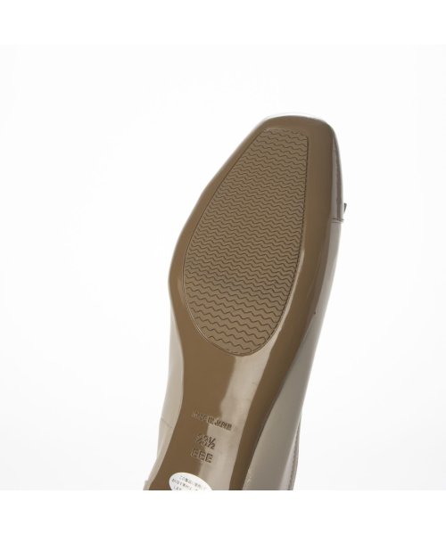 【3E】ローヒールスクエアパンプス 3E 本革