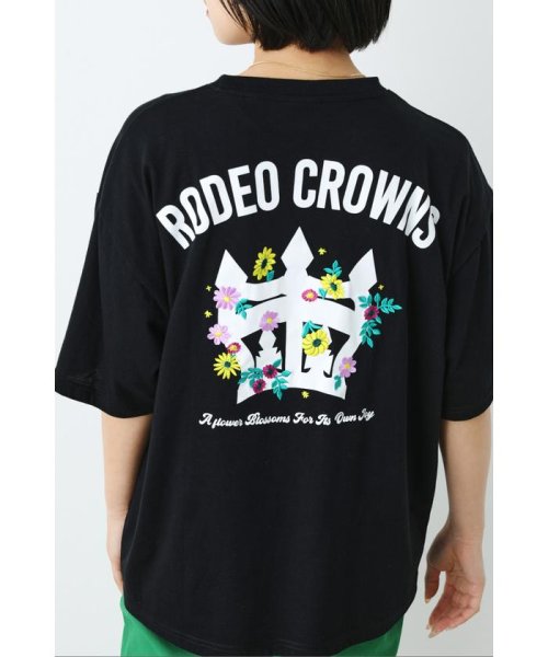 RODEO CROWNS WIDE BOWL(ロデオクラウンズワイドボウル)/Crowns Flower Tシャツ/img06