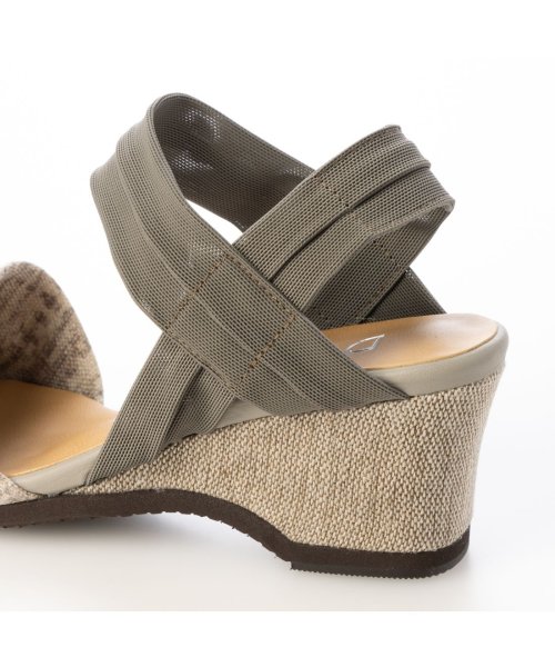 【高機能】アンクルストラップストレッチサンダル 