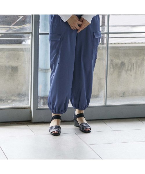 【高機能】アンクルストラップストレッチサンダル 