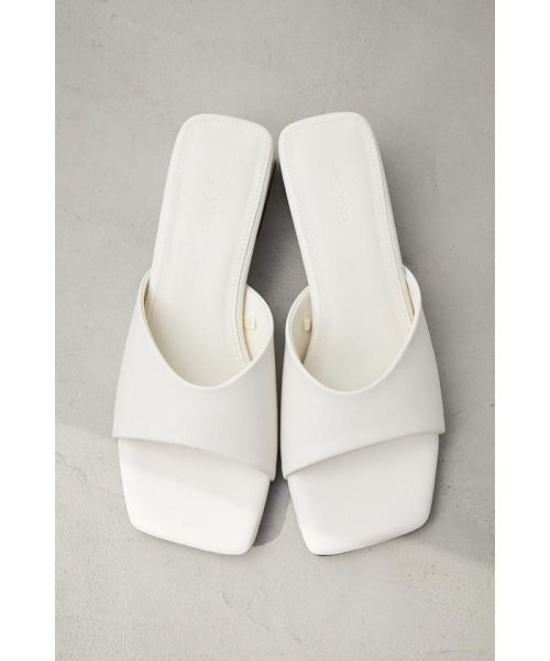 AZUL by moussy(アズールバイマウジー)/FAUX LEATHER LOW HEEL SANDALS/img02