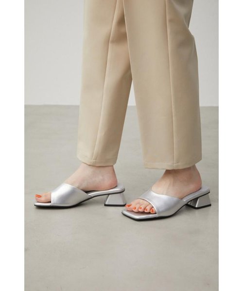 AZUL by moussy(アズールバイマウジー)/FAUX LEATHER LOW HEEL SANDALS/img32