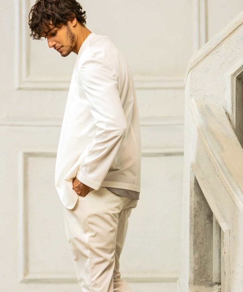 1PIU1UGUALE3 RELAX(ウノピゥウノウグァーレトレ リラックス)ノーカラージャケット 