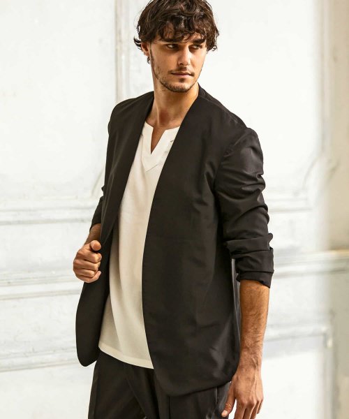 1PIU1UGUALE3 RELAX(ウノピゥウノウグァーレトレ リラックス)ノーカラージャケット 