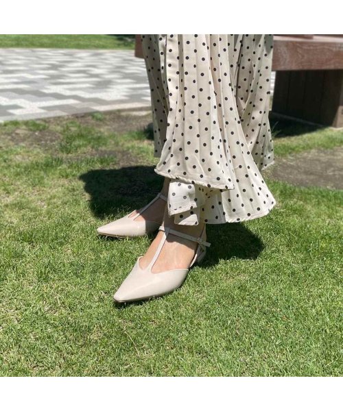 ポインテッドトゥTストラップパンプス 本革 T1405541254(10797円)