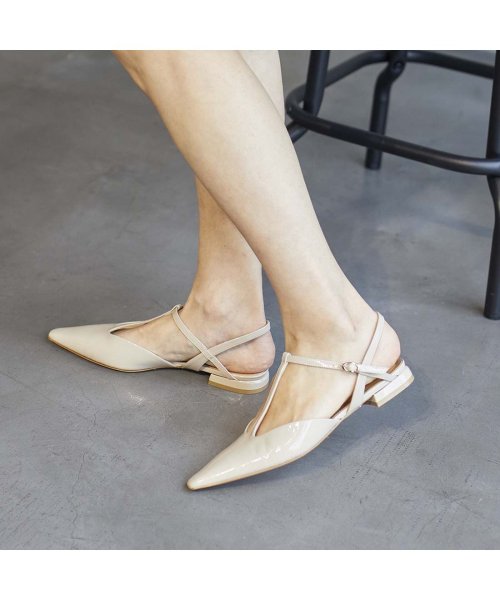 ポインテッドトゥTストラップパンプス 本革 T1405541254(10797円)