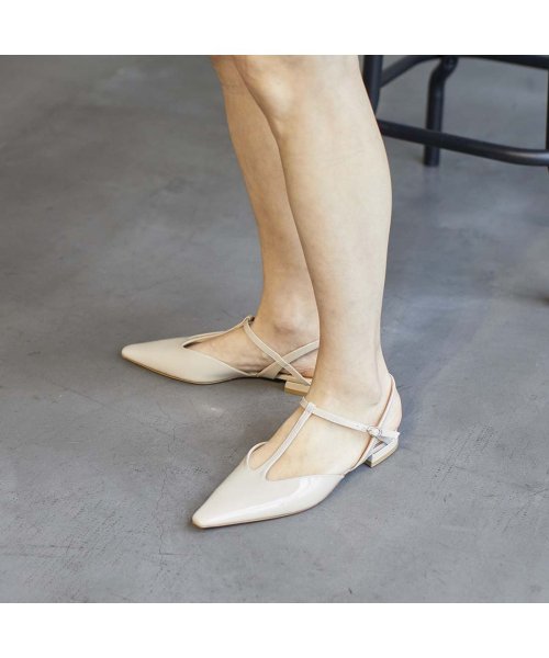 ポインテッドトゥTストラップパンプス 本革 T1405541254(10797円)