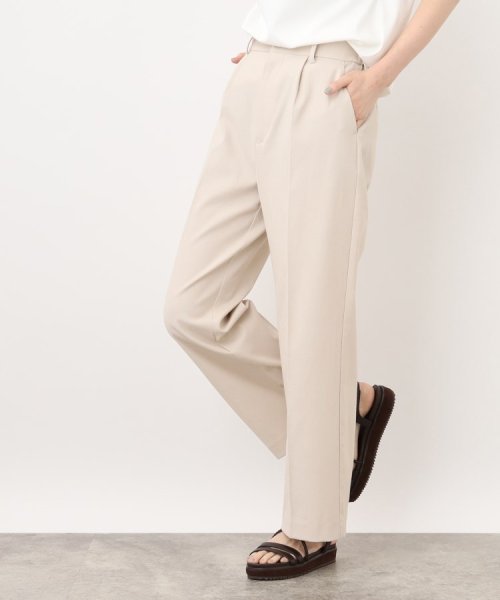 ソフトな清涼感！！シワになりにくいキレイ目ストレート夏パンツ！！