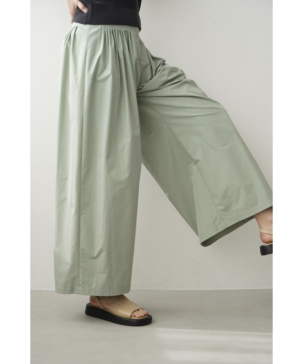 セール】TUCK DESIGN WIDE PANTS(505233401) | クラネ(CLANE) - MAGASEEK