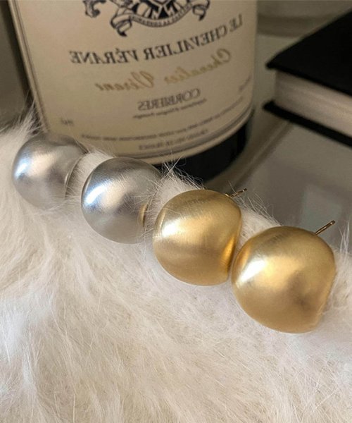 ARGO TOKYO(アルゴトウキョウ)/【SILVER925針】G10 Coating Matte Ball Earring 26123 ゴールドコーテイングマットボールイヤリング　イヤリング　ピアス/img03