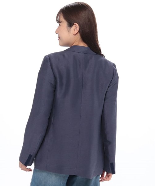 テーラードジャケット 