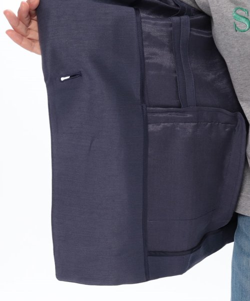 テーラードジャケット 