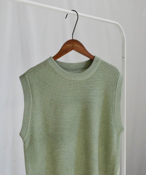 ARGO TOKYO(アルゴトウキョウ)/Waffler Knit Vest 25065　ワッフルニットベスト　ニットジレ　ニット　シアーニット　ニットトップス　ジレ/img30