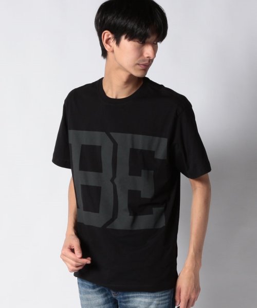 BENETTON (mens)(ベネトン（メンズ）)/ビッグテキストプリント半袖Tシャツ・カットソー/img03