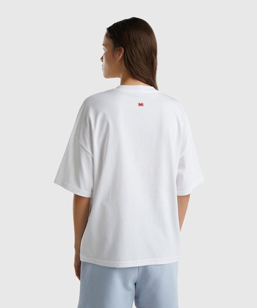 BENETTON (women)(ベネトン（レディース）)/フロントフラワー半袖Tシャツ・カットソー/img01