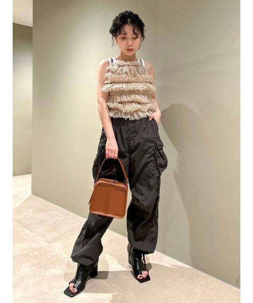 チュールラッフルフリルトップス(505272690)|阪急百貨店公式通販