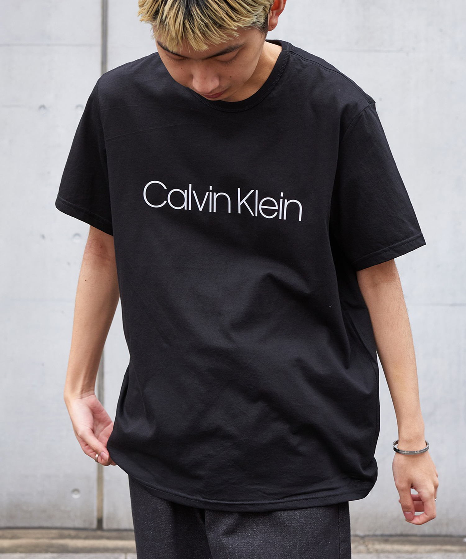 Tシャツ/カットソー(七分/長袖)カルバンクラインジーンズ袖ロゴ ビッグロゴ ロンT(L)黒 181215