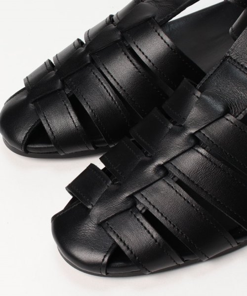 【BONTRE/ボントレ】バックストラップ付グルカサンダル 