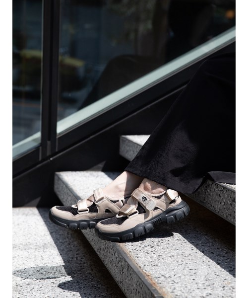 【関税込み】Eckhaus Latta ブラウン ウッド サンダル ウィカース Wikers レザーグルカサンダル （ブラウン