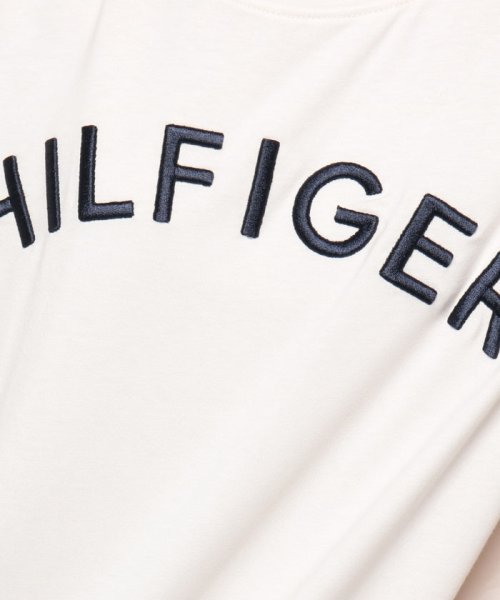 TOMMY HILFIGER(トミーヒルフィガー)/バーシティエンブロイドTシャツ/img10