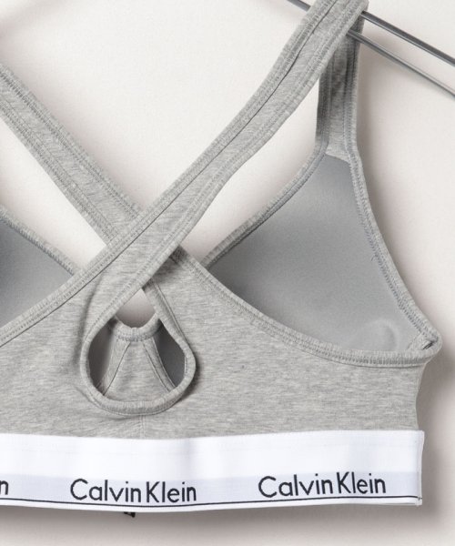 Calvin Klein(カルバンクライン)/【CALVIN KLEIN / カルバンクライン】ブラジャー アンダーウェア クロスバック 見せブラ スポーツブラ 下着 ブラレット インナー QF1654/img17
