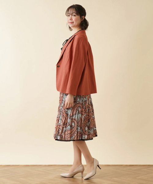 テーラードジャケット 