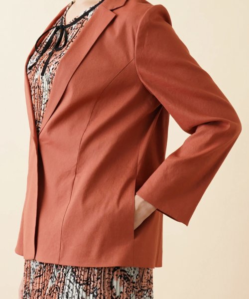 テーラードジャケット 