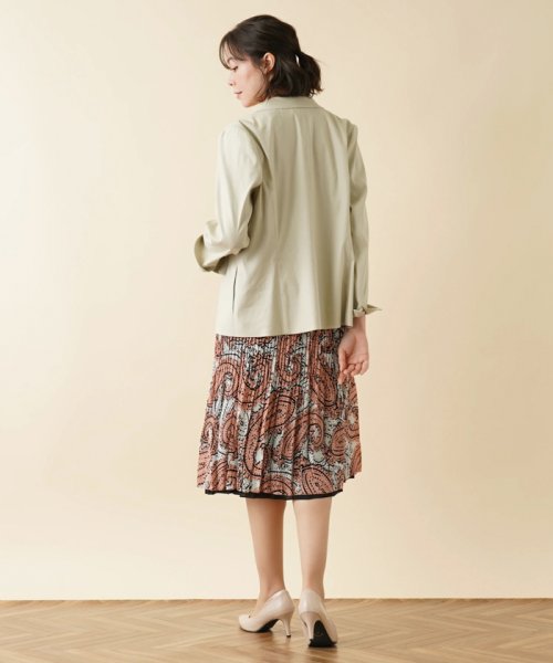 テーラードジャケット 