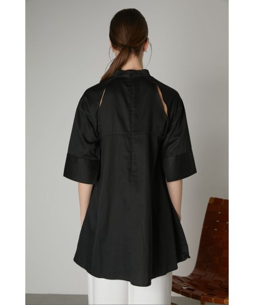 RIM.ARK(リムアーク)/Back open high neck blouse/img15