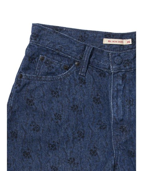 Levi's(リーバイス)/WELLTHREAD(R) 80S MOM ショートパンツ ダークインディゴ FLOWERS IN THE RAIN/img06