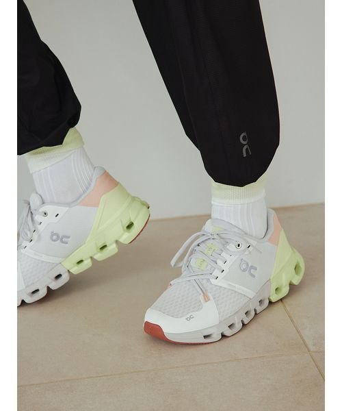 【ON】Cloudflyer 4 