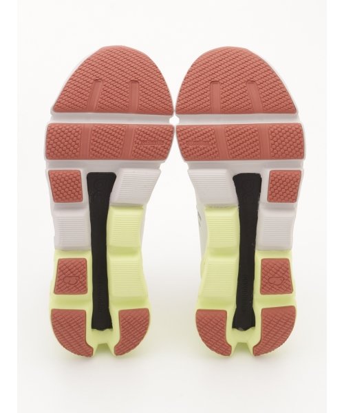 【ON】Cloudflyer 4 