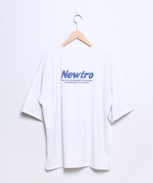 shopnikoniko(ショップにこにこ)/Newtro バックプリント オーバーTシャツ ma 【即納】 トップス Tシャツ カットソー 半袖 ビックシルエット オーバーサイズ レタリング ロゴ 英字 /img13