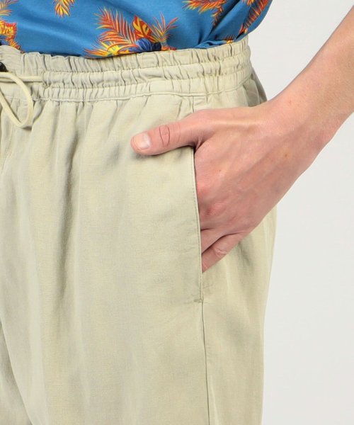 PT TORINO セルロースリネンコットン イージーショーツ 商品説明ドライタッチな質感の素材に、快適な履き心地のウエスト回りが特徴のショーツ。ウエスト回りはドローストリング仕様により快適な履き心地を実現。パンツ専業ブランドならではのきれい OCQ2231377947(17050円)