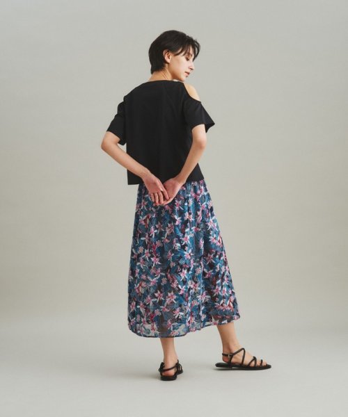GRACE CONTINENTAL(グレースコンチネンタル)/サマーボタニカル刺繍スカート/img19