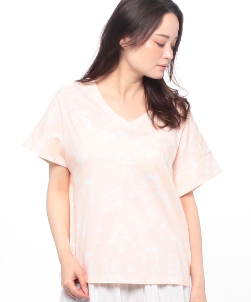 BENETTON (women)(ベネトン（レディース）)/総柄フローラルプリントVネック半袖Tシャツ・カットソー/img03