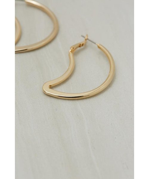 AZUL by moussy(アズールバイマウジー)/CRESCENT MOON HOOP EARRINGS/img01